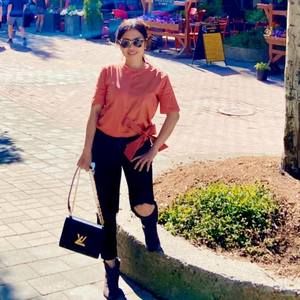 Meet your Posher, Hilda